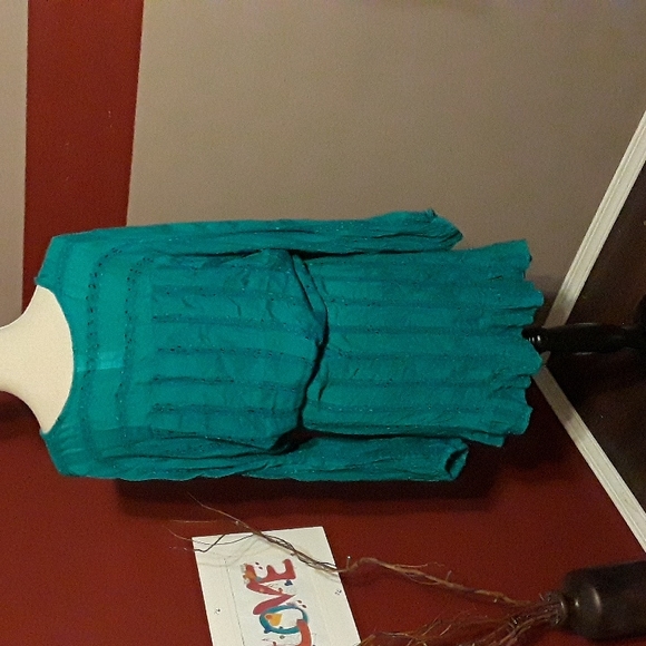 Swim Suit for all cover up/dress - Picture 5 of 9